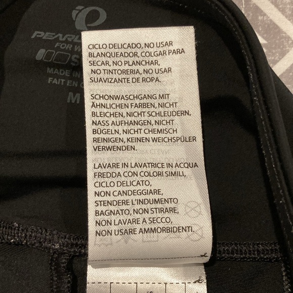 2/$30 🖤 Pearl Izumi Sugar bike shorts 🖤 medium - Picture 10 of 12